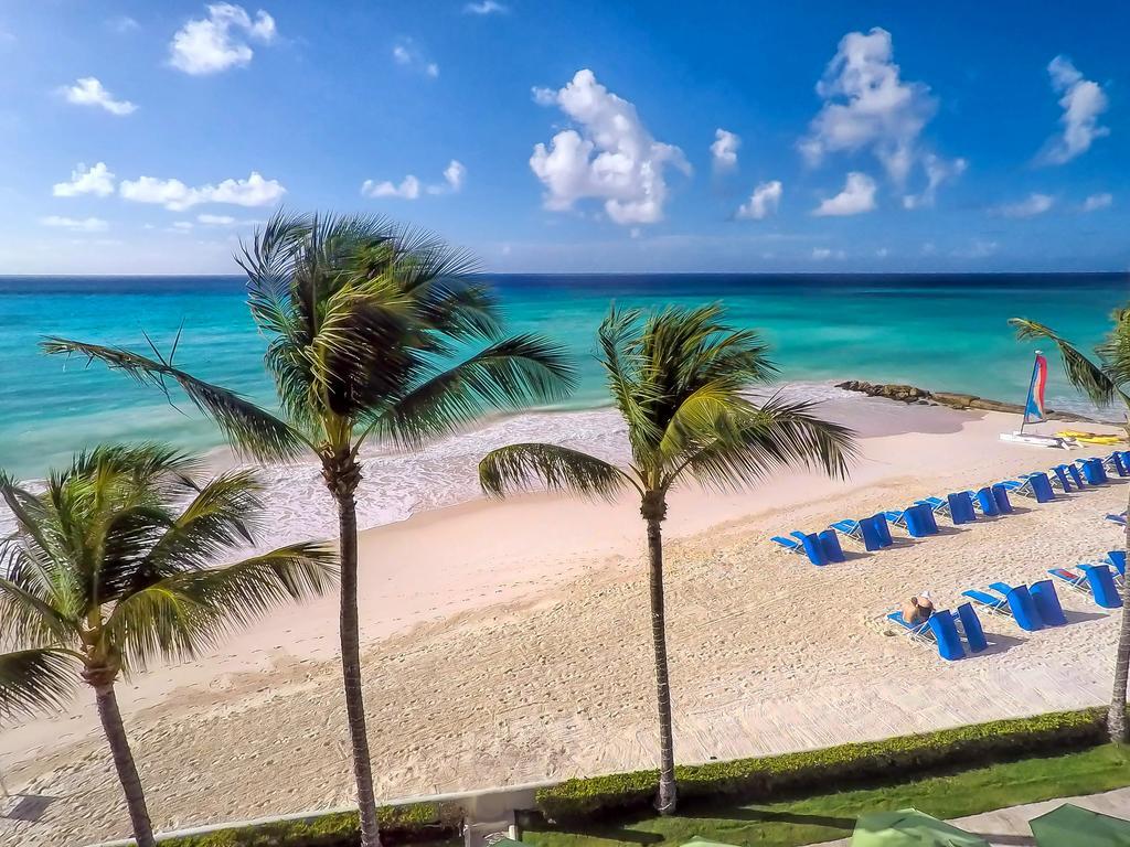 Sea Breeze House By Ocean Hotel 4*